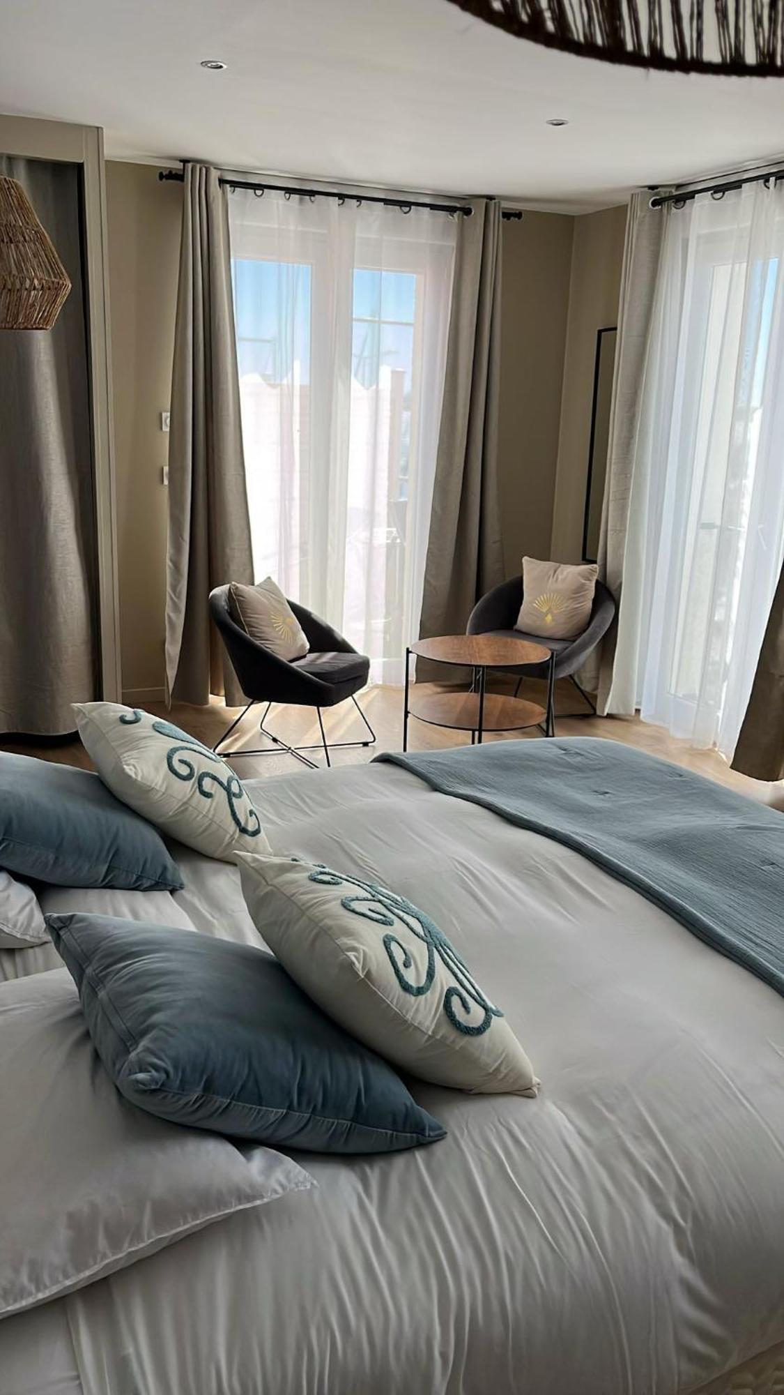 A La Voile Blanche Otel Bouzigues Dış mekan fotoğraf